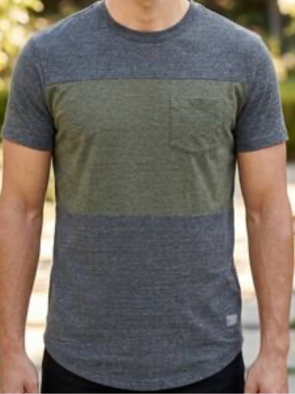 American Eagle Men's Olive and Charcoal Colorblock Crew Pocket Tee Size M